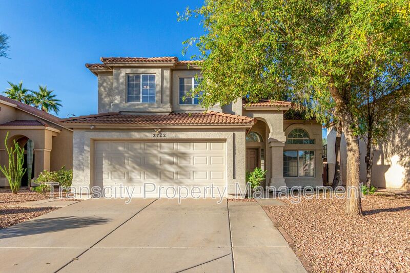 Phoenix House: 3722 E Long Lake Rd