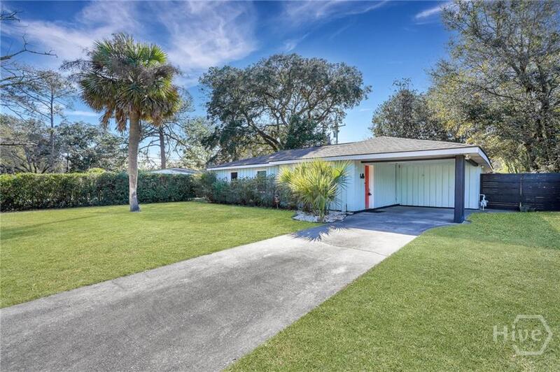 Savannah House: 2337 Shirley Drive