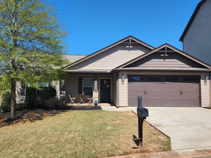 Request a Viewing for 612 Sandstone Drive Tenant Turner