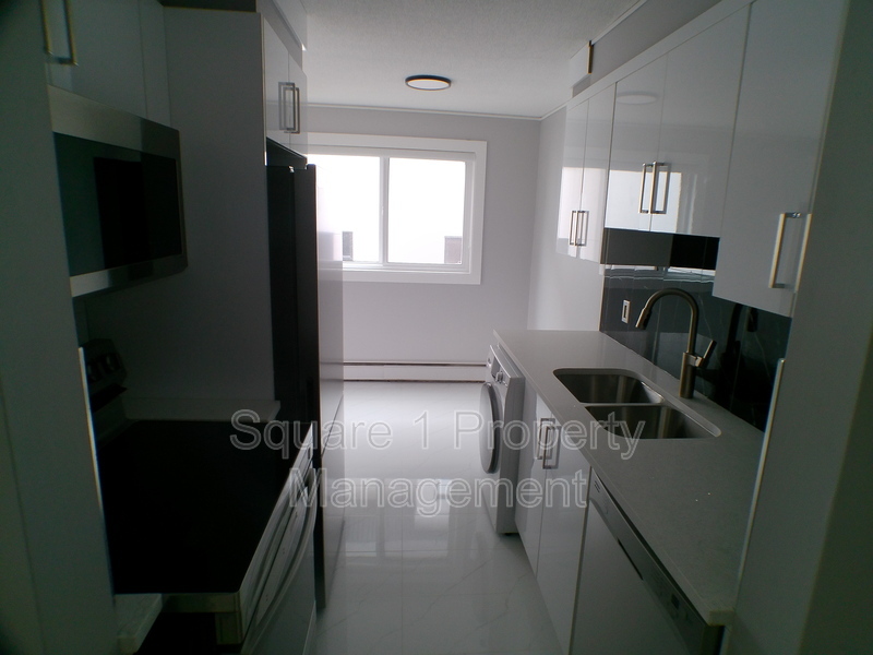 Edmonton Condo: 10726 78 Ave, Edmonton