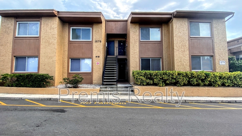 Clearwater Condo: 1575 Greenlea Drive #9 - 1