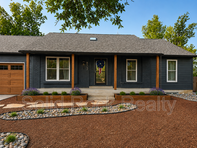 Colorado Springs House: 87 Saddlemountain Road