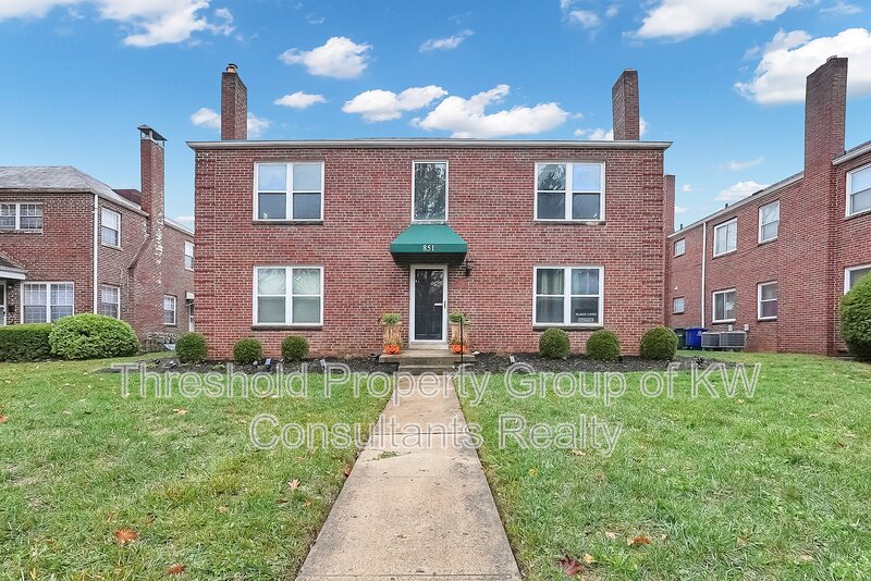 Columbus Condo: 851 Kenwick Road - C