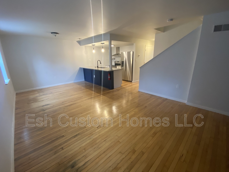 Columbia Condo: 235 Locust Street - 1