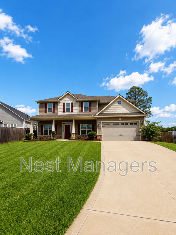 Fayetteville House: 2502 Clear Pines Ct