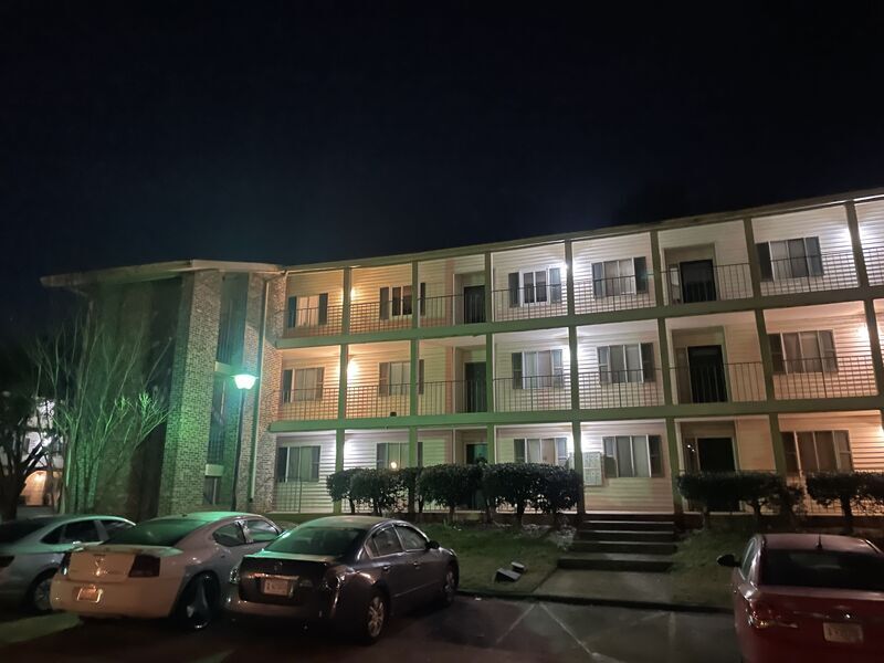 Columbia Condo: 1208 Bush River Rd