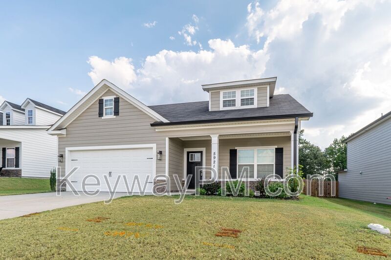 Grovetown House: 5921 Big Pond Trail