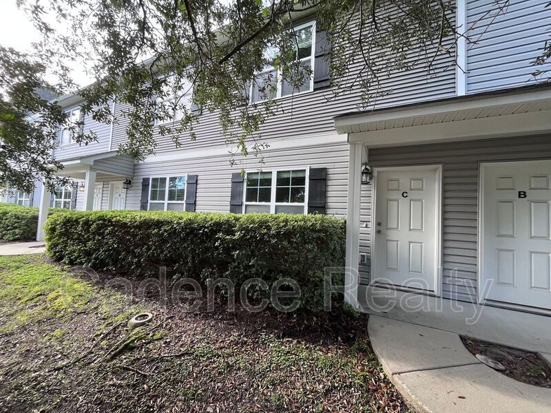 Wimington Condo: 202 Jordan Lane