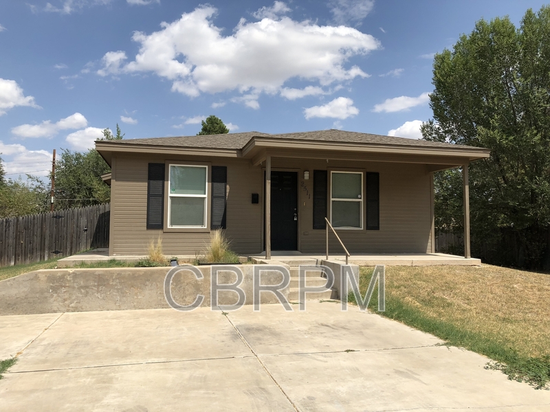 Lubbock House: 2511 Louisville Avenue