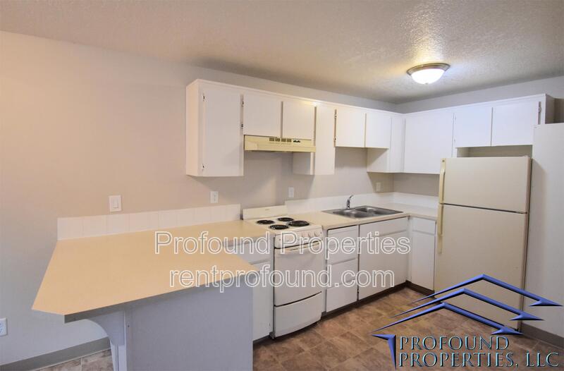 Hillsboro Condo: 221 SE 12th Ave - 28