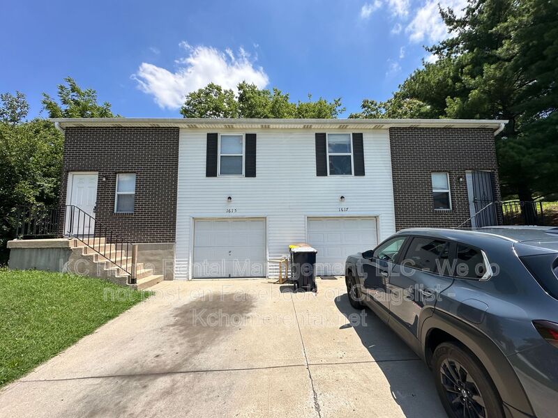 Kansas City House: 1615 Jackson Ave.
