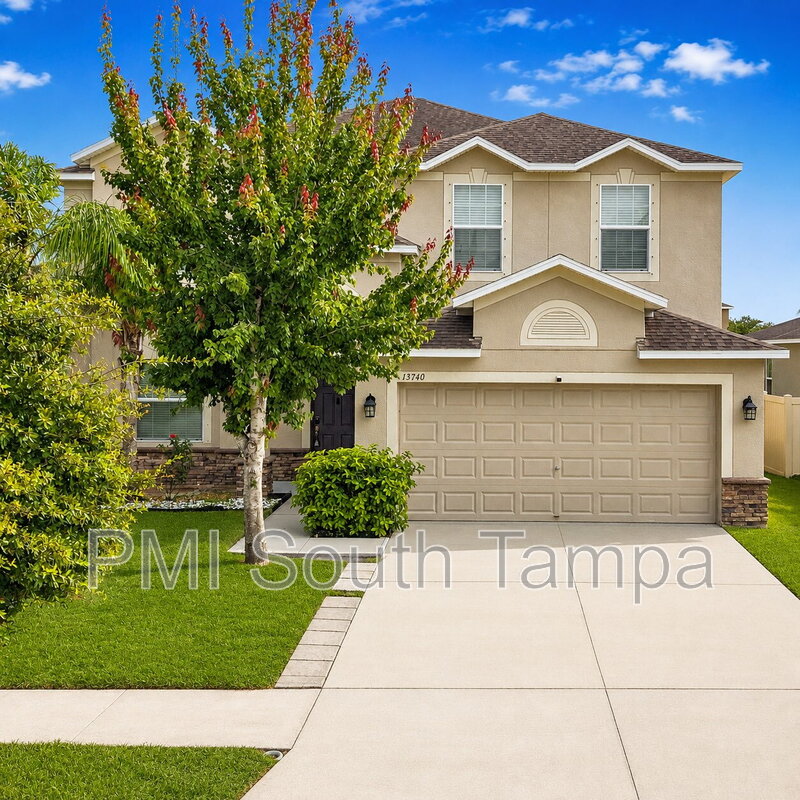 Hudson House: 13740 Newport Shores Dr