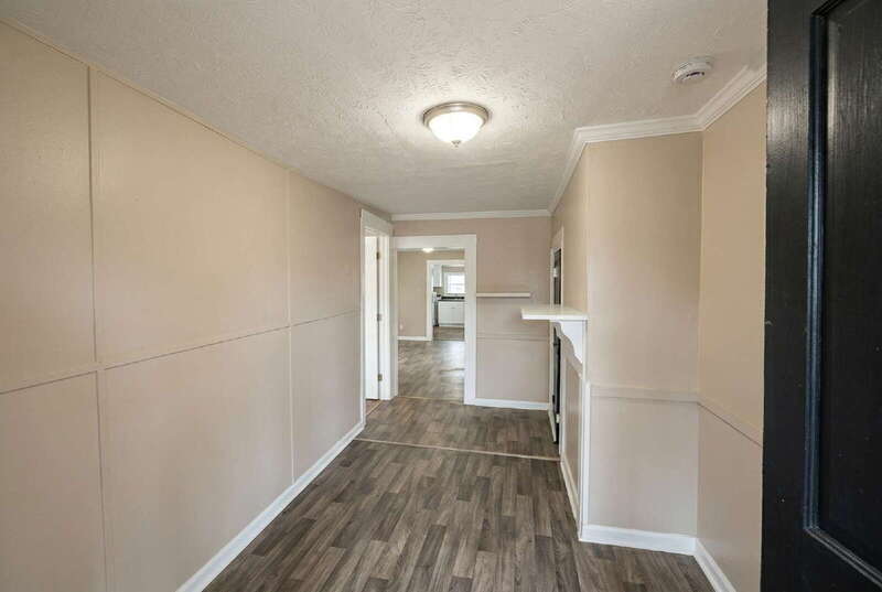 Griffin House: 218 Irving Avenue