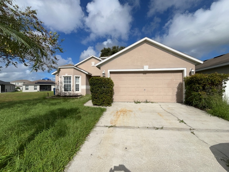 Winter Haven House: 533 Haines Trl