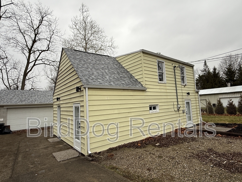 Columbus House: 103 Garden Heights Avenue - A