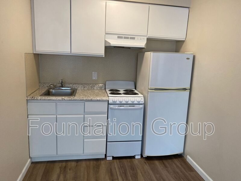 Seattle House: 400 10th Ave