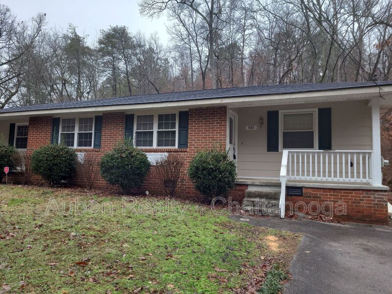 Hixson Condo: 925 Ely Road