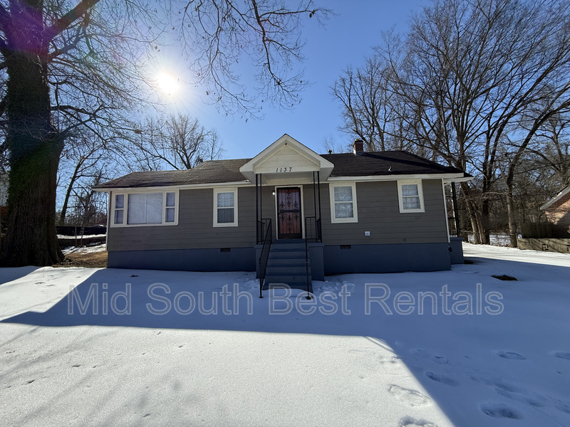 Memphis House: 1137 Carrolton Rd
