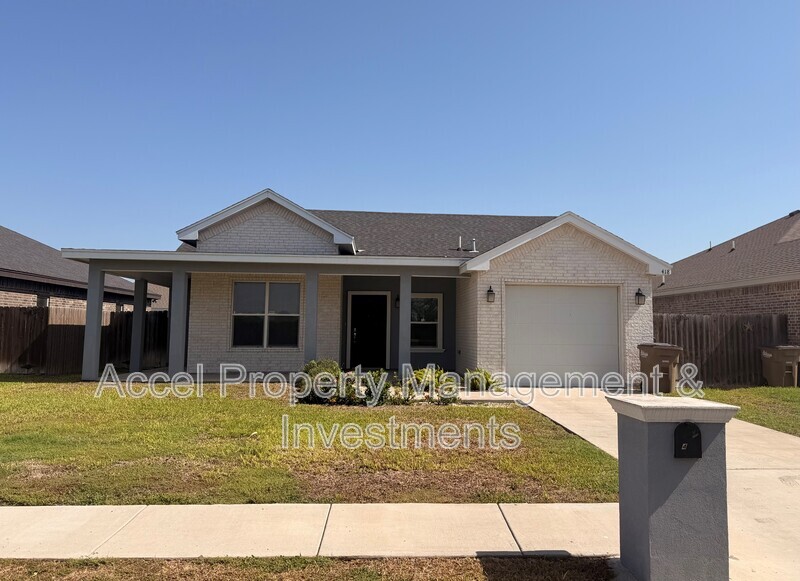 Donna House: 418 Gonzalez Dr.