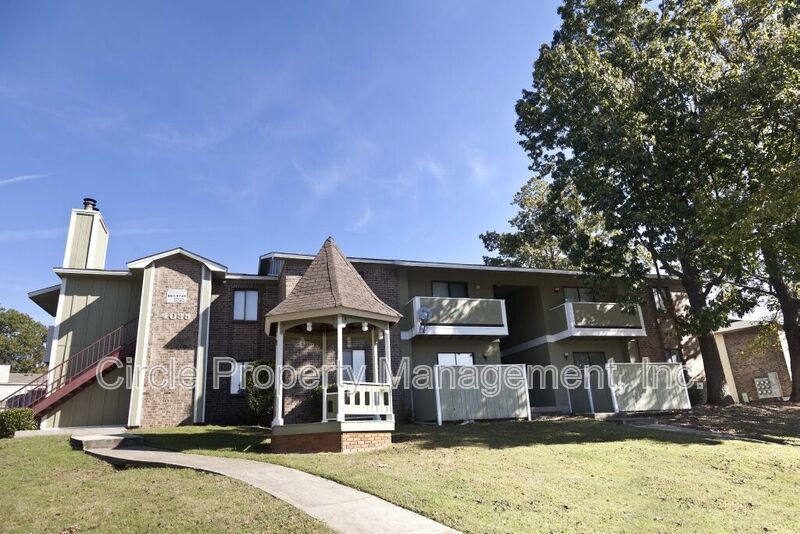 Huntsville Condo: 4035 Hunters Ridge Drive SW