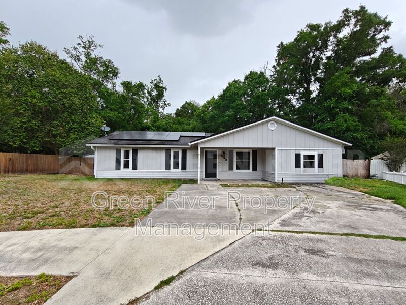 Jacksonville House: 1549 Sonoma Ct