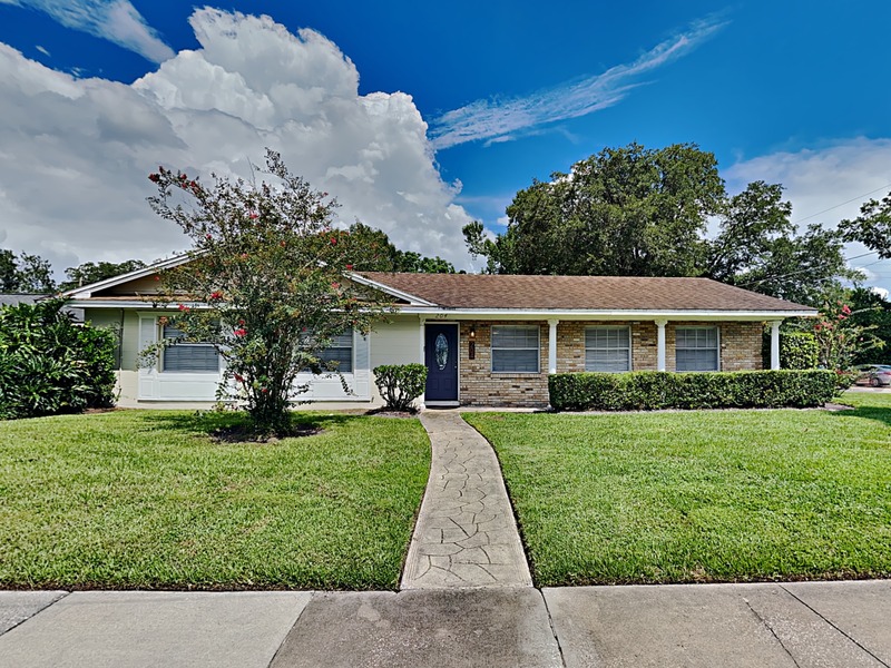 Winter Park House: 204 N Ranger Blvd