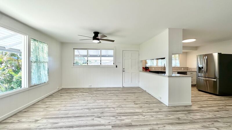 Honolulu Condo: 2340 University Ave.