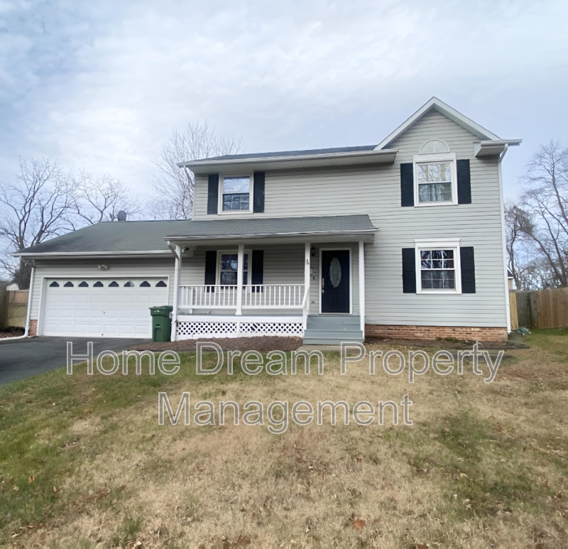 Stafford House: 109 Glenwood Ave