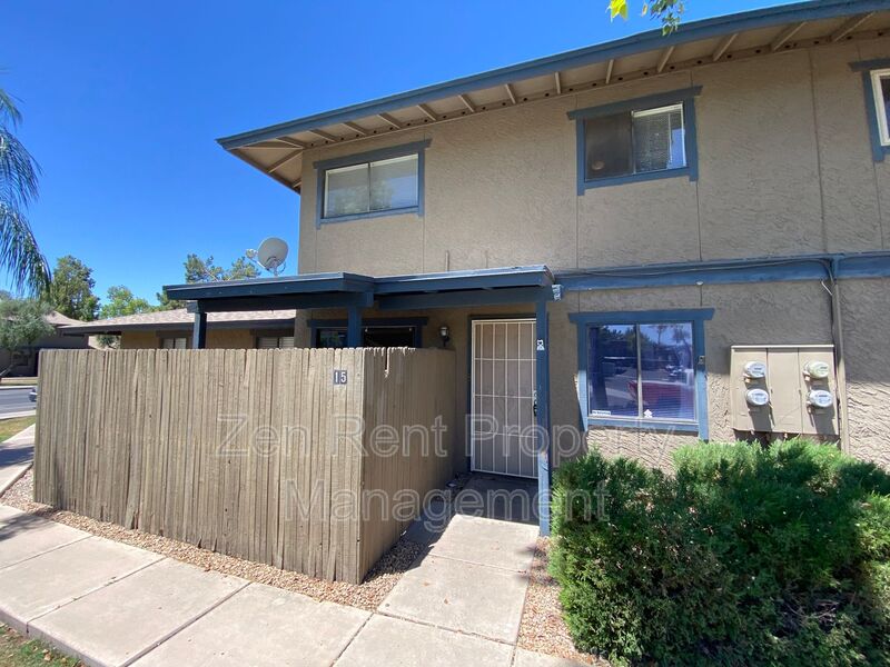 Chandler Condo: 286 W Palomino Drive