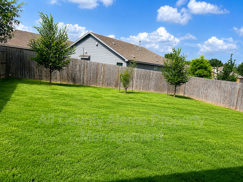 Main Rental Photo 32