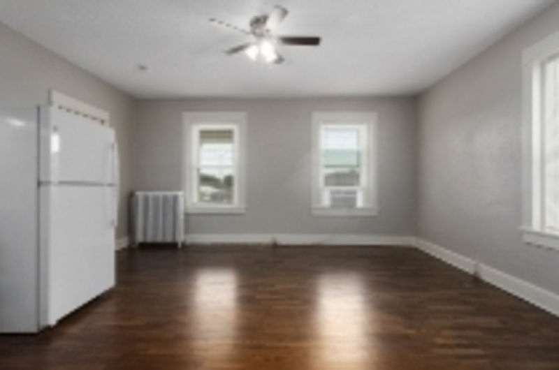 LIberty Condo: 204 E Franklin St - 2