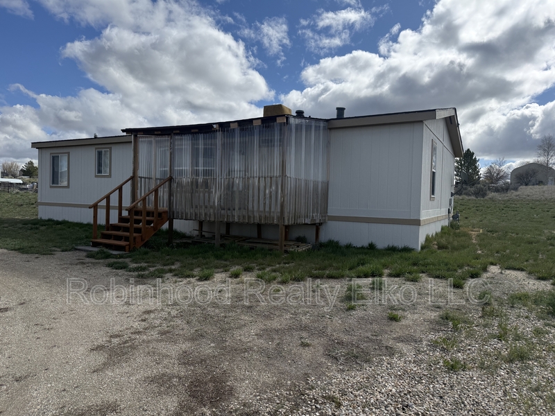 Spring Creek House: 434 Gypsum Lane