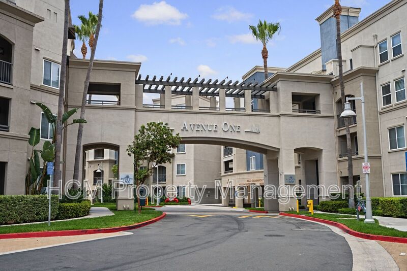 Irvine House: 2205 Scholarship
