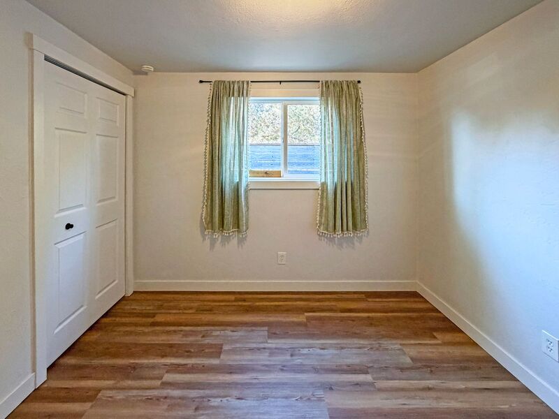 Photo 9 of rental home at 2727 Edison St.