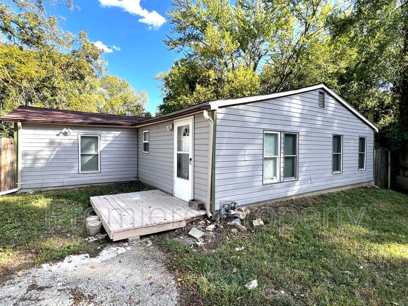 Kansas City House: 2409 McKinley Ave