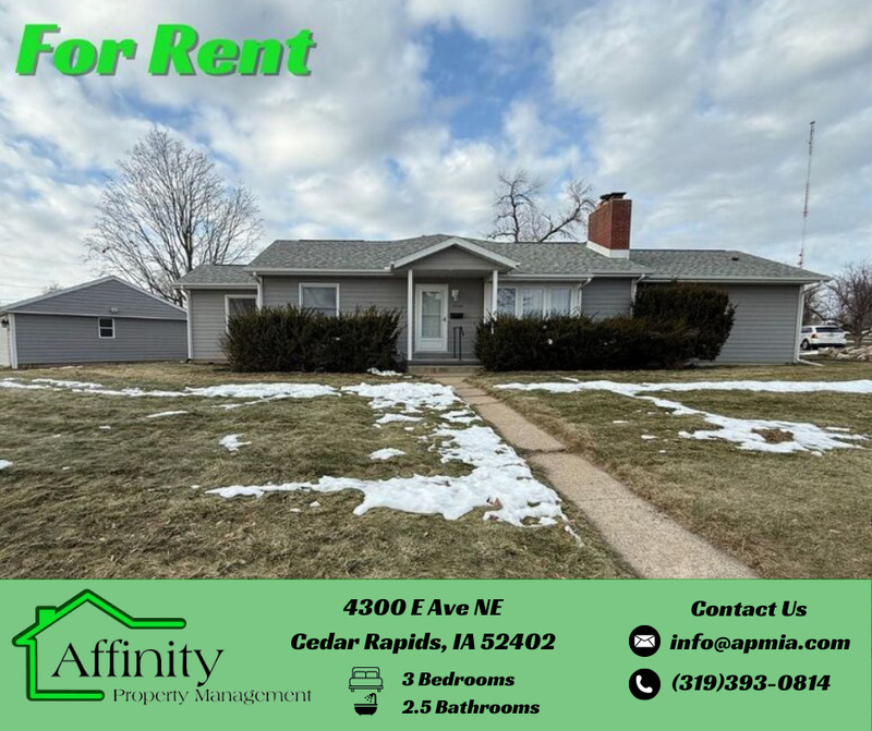 Cedar Rapids House: 4300 E Ave NE