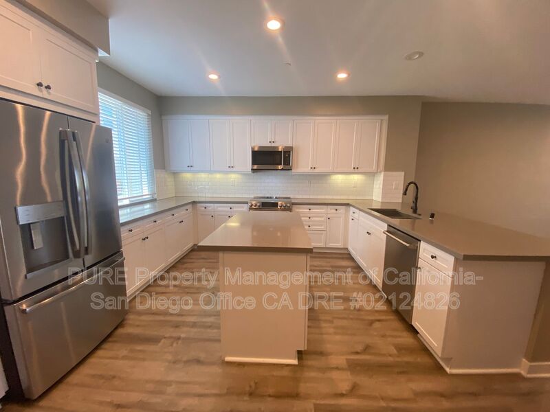 Chula Vista House: 713 Shoreline Rd