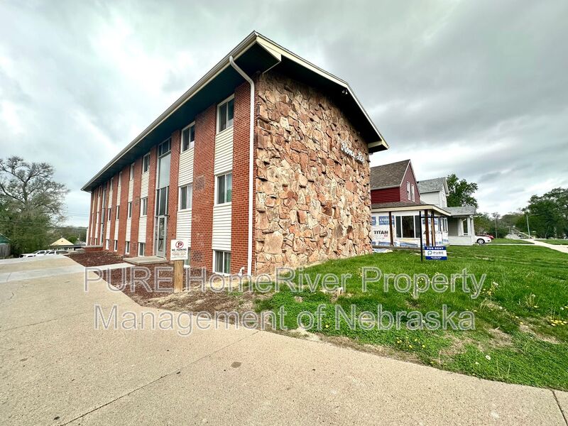 Omaha Condo: 4422 S 25th Street