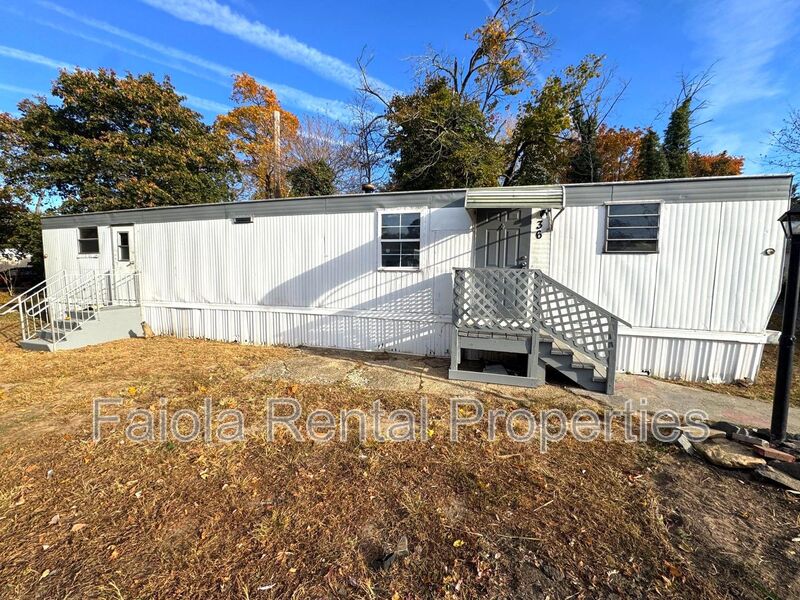 Franklinville House: 36 Rita Faiola Lane