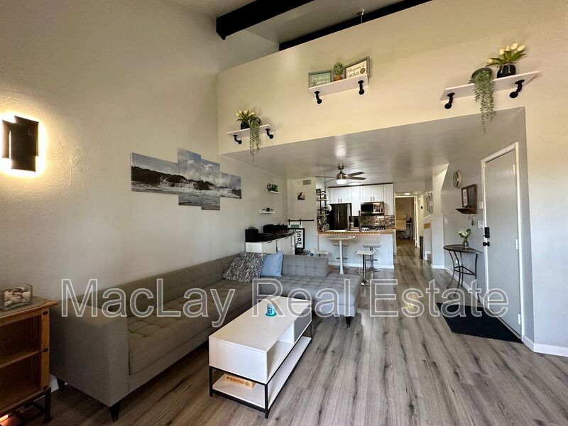 Tempe Townhome: 4901 S Calle Los Cerros Dr