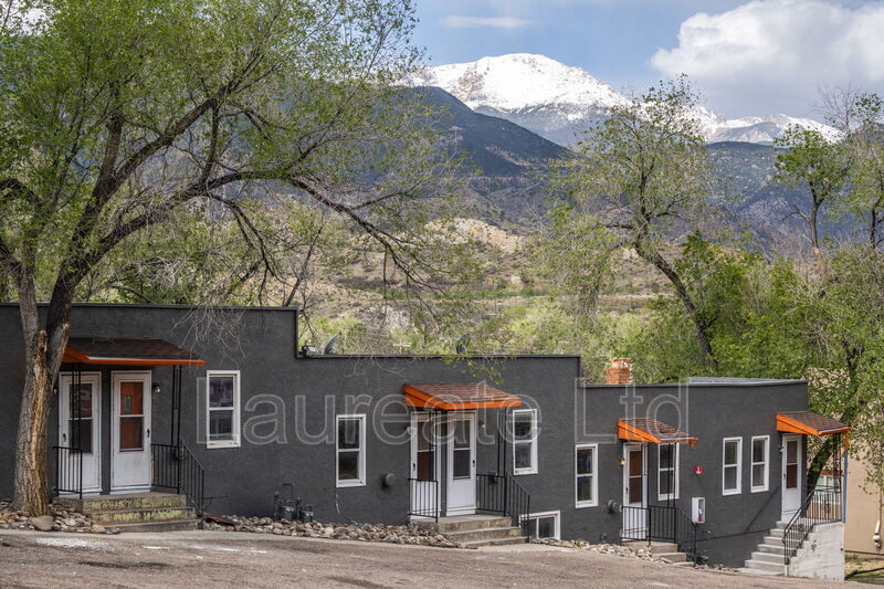 Colorado Springs Condo: 2631 W Pikes Peak Ave