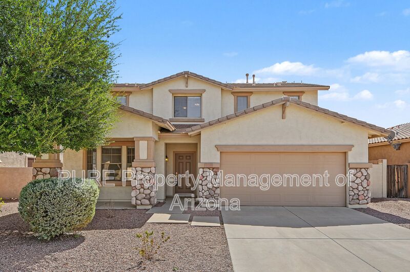 Gilbert House: 6943 S View Ln