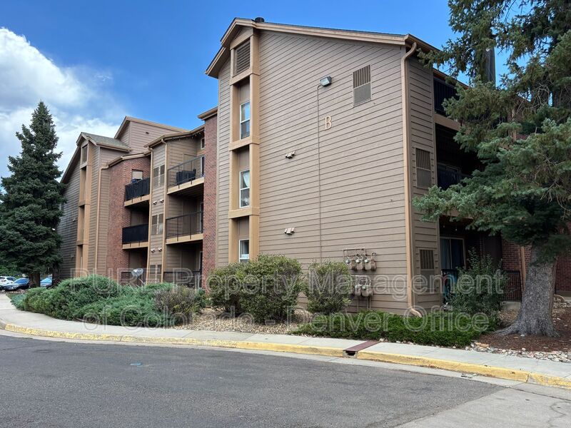 Littleton Condo: 4899 S Dudley St