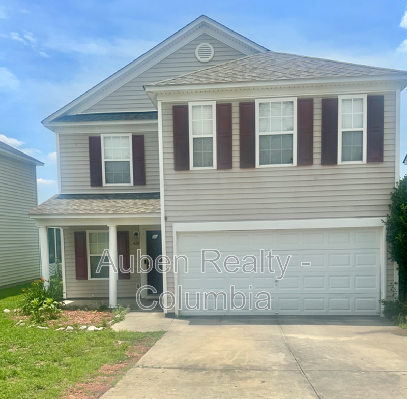 Lexington House: 420 Cape Jasmine Way