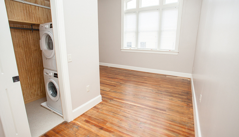 Harrisonburg Condo: 122 S. Main Street Suite 305