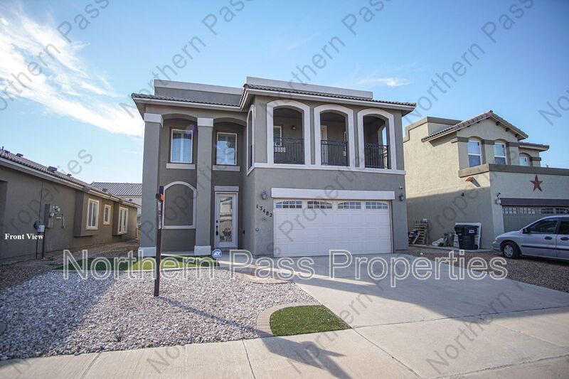 El Paso House: 13482 Bradford