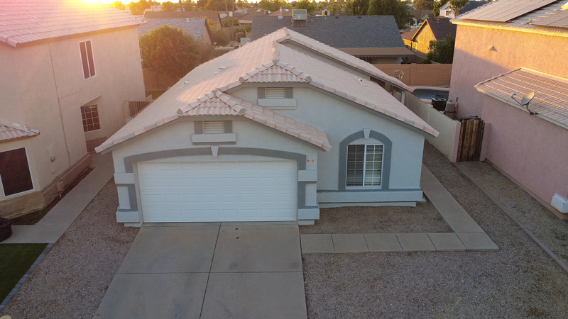 Gilbert House: 910 N Swan Dr