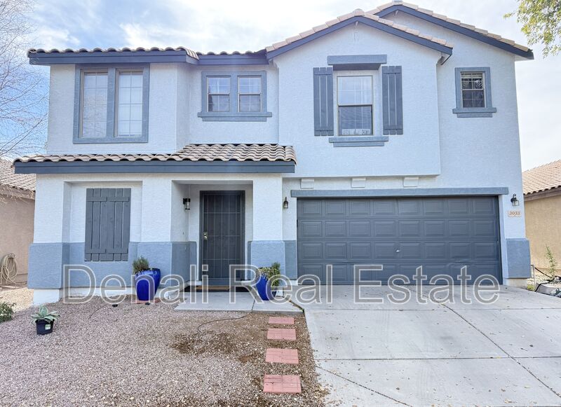 Gilbert House: 3033 E. Santa Rosa Drive