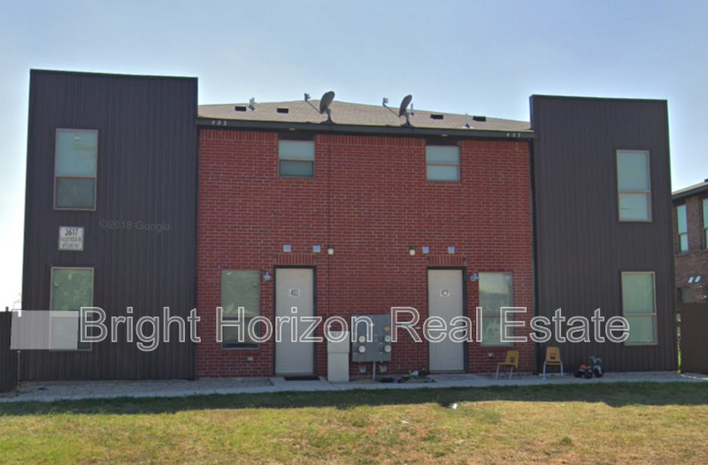 Hurst Condo: 3601 Valley Vista Drive