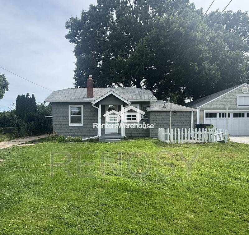 Des Moines House: 1685 Northwest Drive